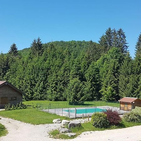 فيلا Gite Jura Mina Chalet Au Milieu De La Nature Ney المظهر الخارجي الصورة