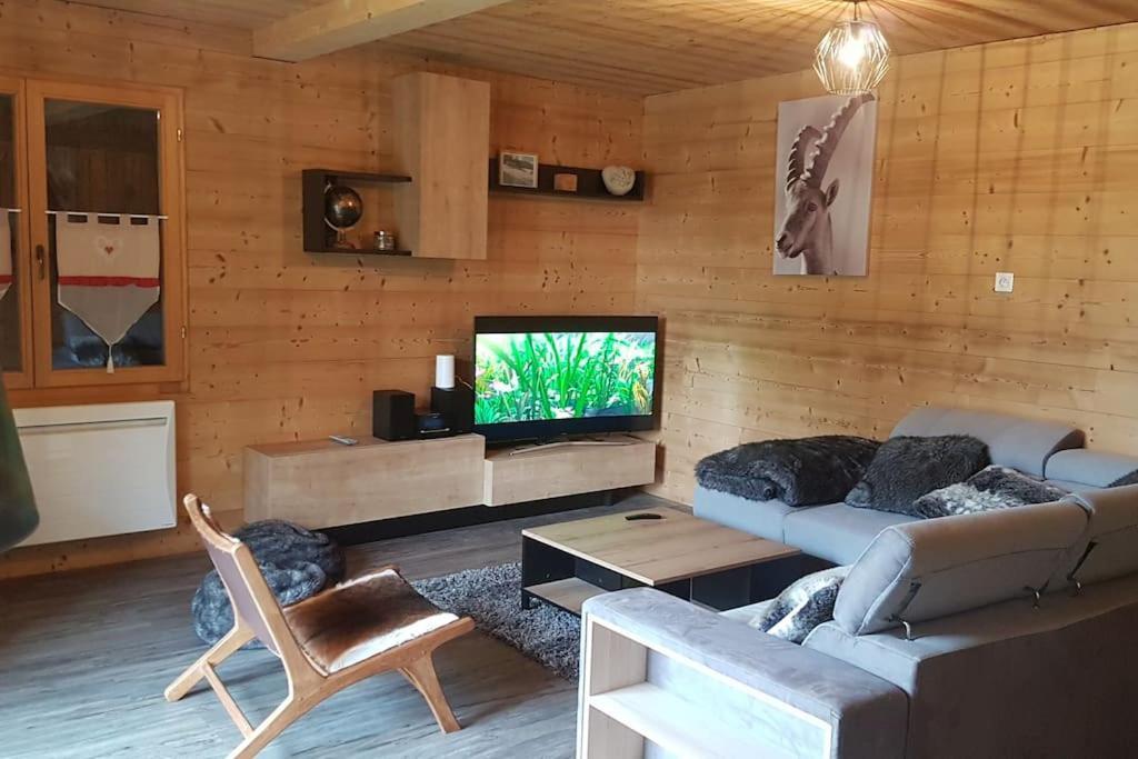 فيلا Gite Jura Mina Chalet Au Milieu De La Nature Ney المظهر الخارجي الصورة